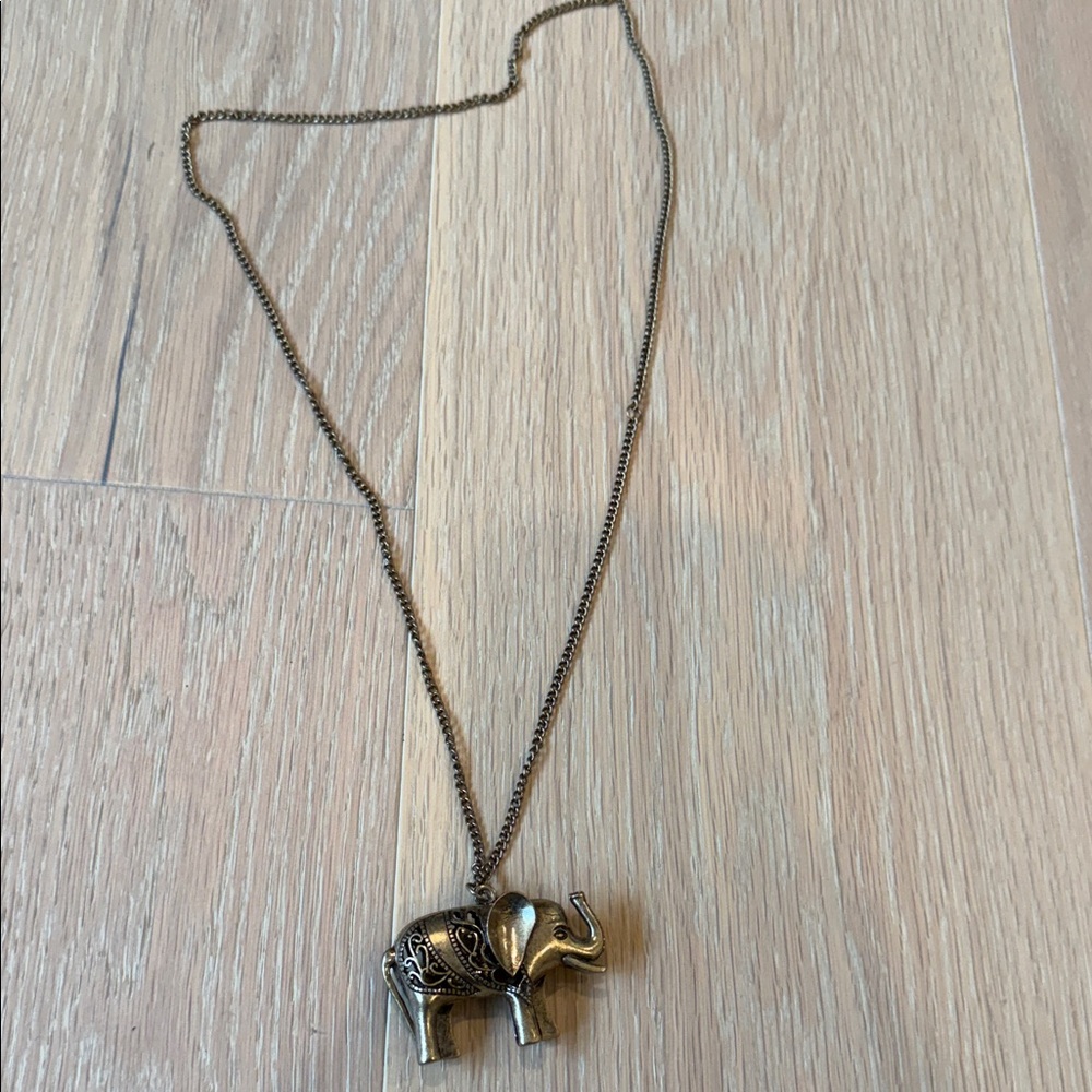 Elephant Pendant Necklace